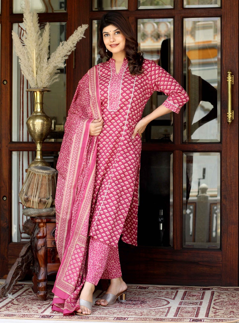 Miravan Women's Pink Cotton Kurta Set for Women - Image 4
